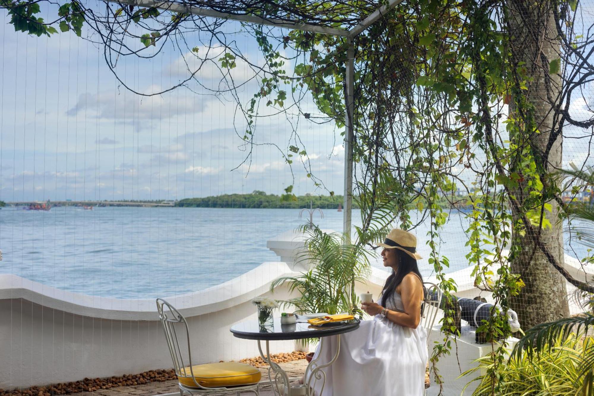 Brunton Boatyard - A Cgh Earth Experience Hotel Kochi Екстериор снимка