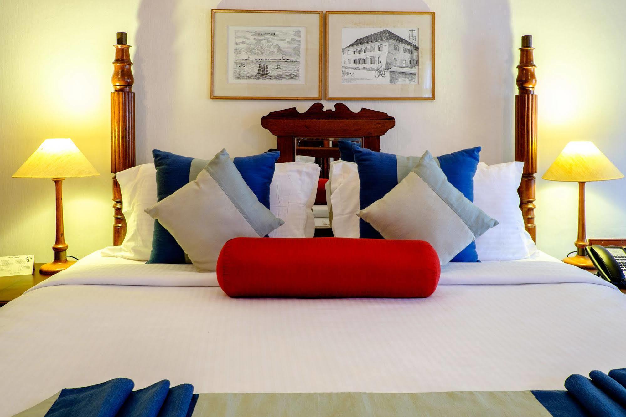 Brunton Boatyard - A Cgh Earth Experience Hotel Kochi Екстериор снимка